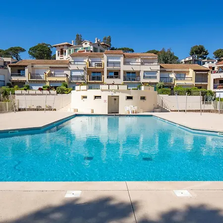 Daire Les Jardins D'ys-10 By Interhome