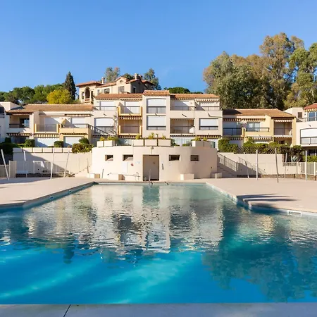 Les Jardins D'ys-10 By Interhome Appartement