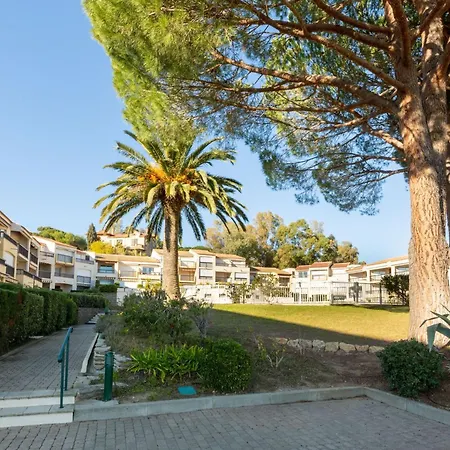 Les Jardins D'ys-10 By Interhome Apartment